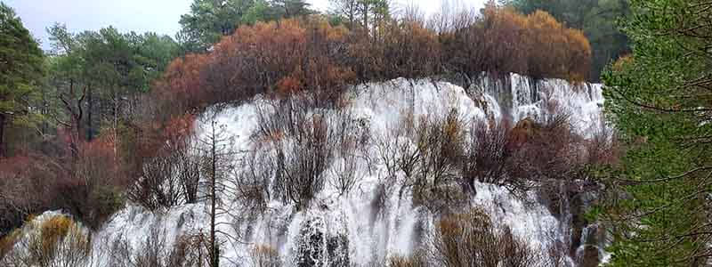Nacimiento río Cuervo en el parque natural de la Serranía de Cuenca